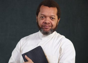 Zoom sur le pasteur Marcello Jérémie TUNASI : Transformé pour le Ministère.