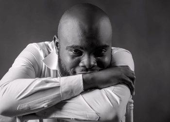 La promptitude diffère de la précipitation