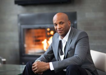 Donnie McClurkin, parcours exceptionnel: miracle, guérison et trophées