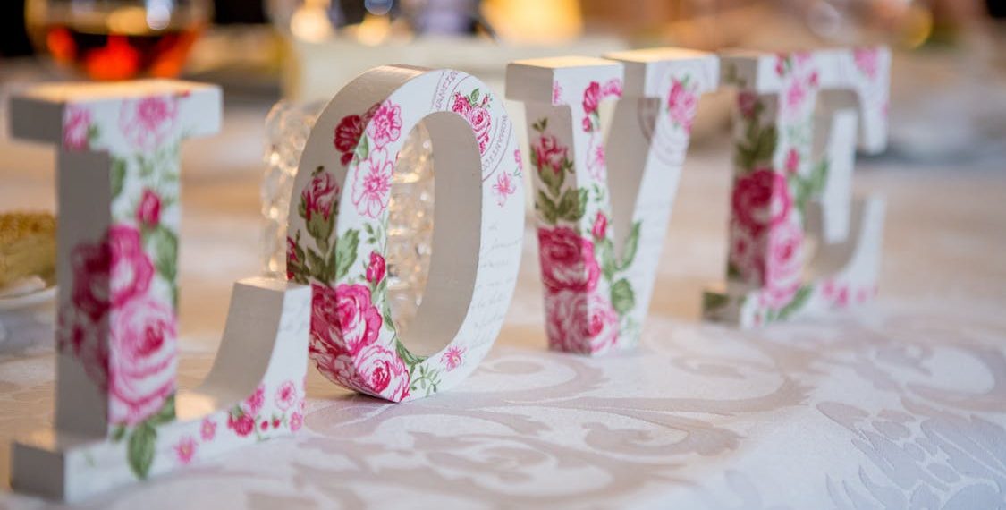 Tu aimeras ton prochain comme toi-même