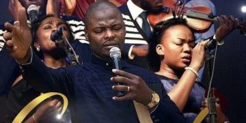 Cèdre Katambayi et les archanges présente « Dieu est fidèle 3 »