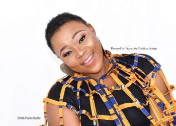 Tout savoir sur Françoise Kasanji, la passionnée du Gospel