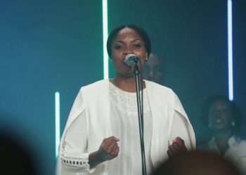 SION feat. Dena Mwana : » Une autre dimension »