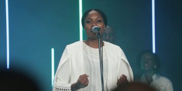 SION feat. Dena Mwana :  » Une autre dimension »